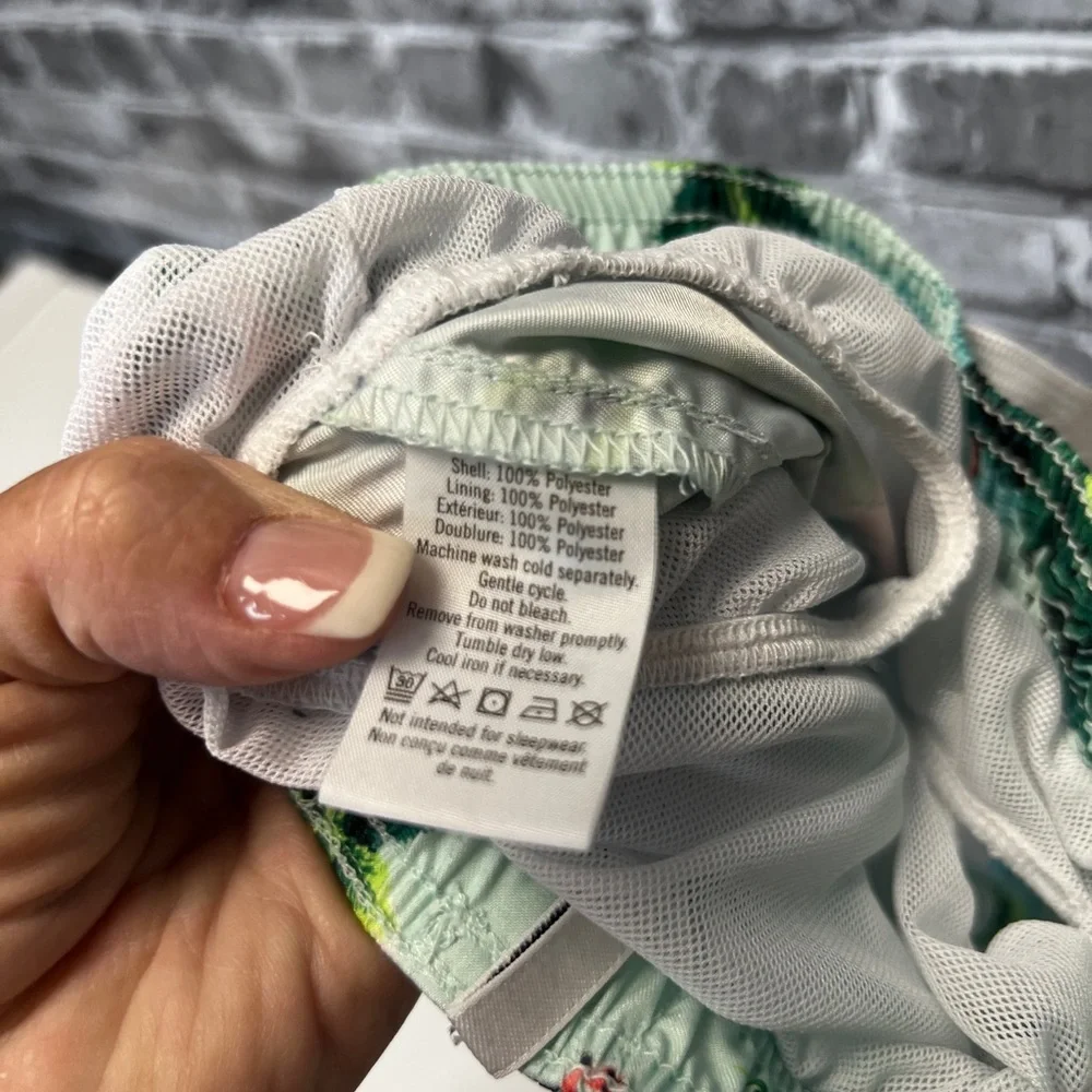 Janie and Jack swim trunks‎